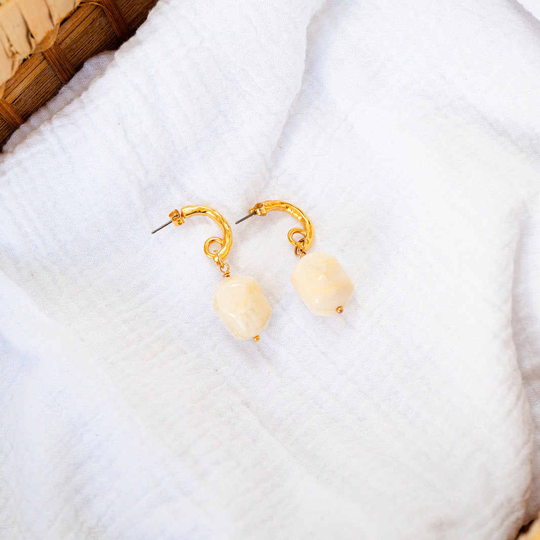 Boucles d'oreilles Emma crème