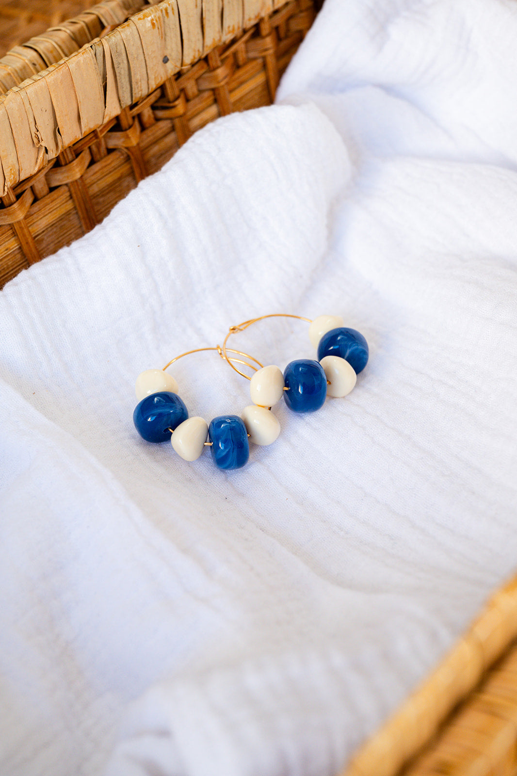 Boucles d'oreilles Justine bleu & crème