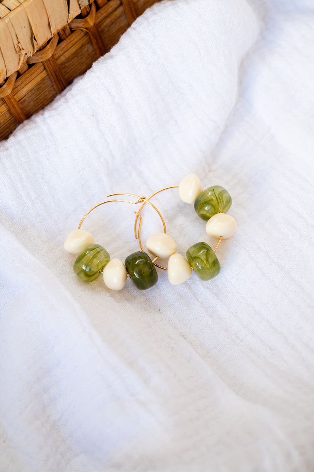 Boucles d'oreilles Justine kaki & crème