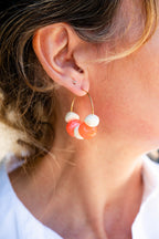 Boucles d'oreilles Justine corail & crème
